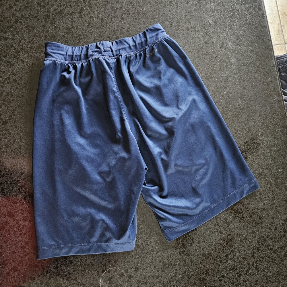 Adidas Aeroready Blue Athletic Shorts. Men's Small. - Picture 2 of 7